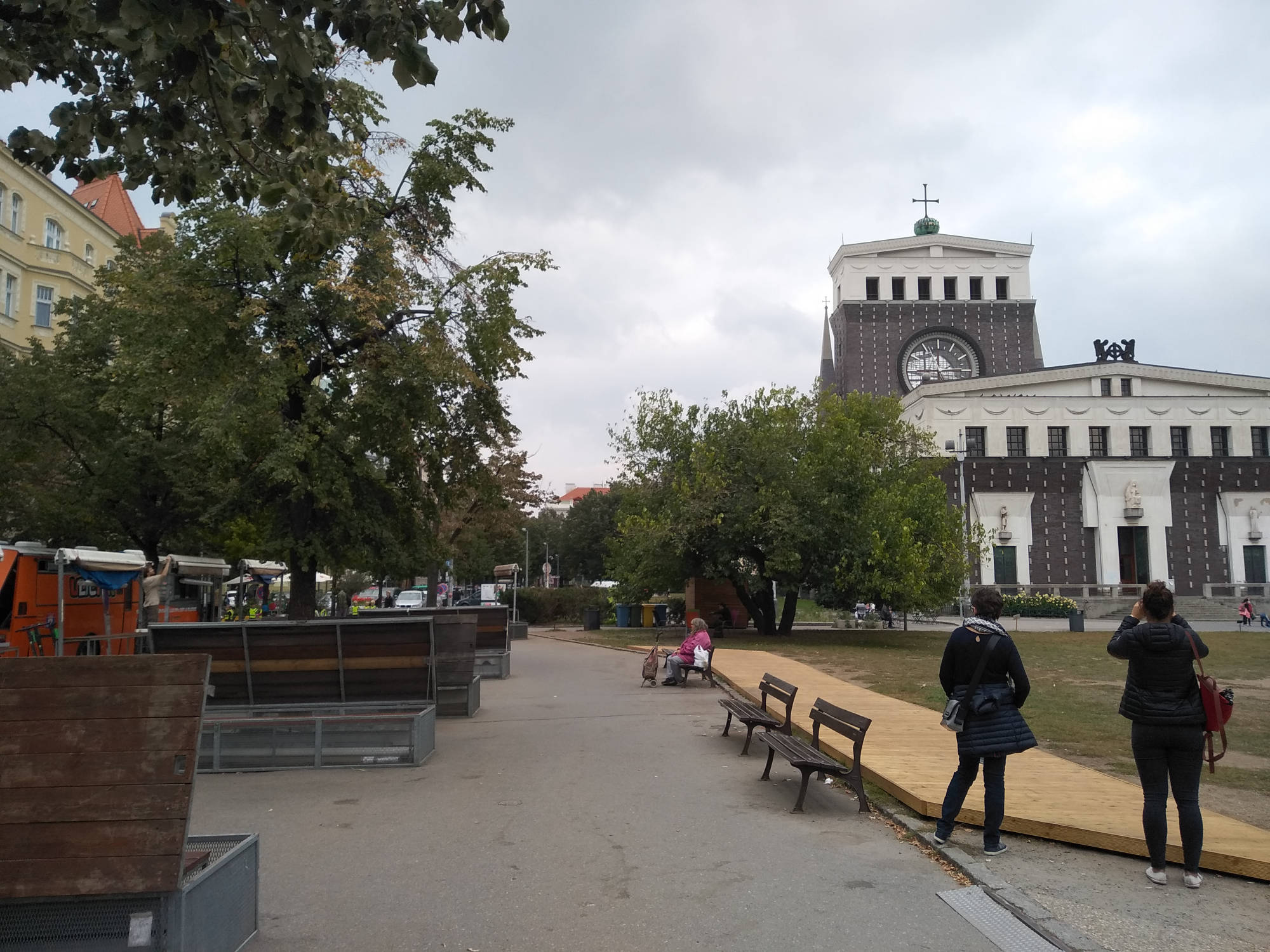 Hydrogel park Praha revitalizace stromů